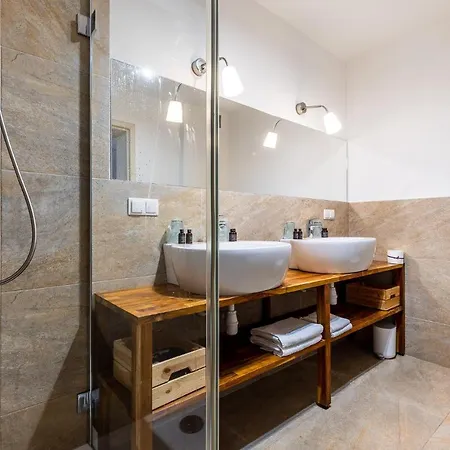 Bialy Dom W Гостевой дом