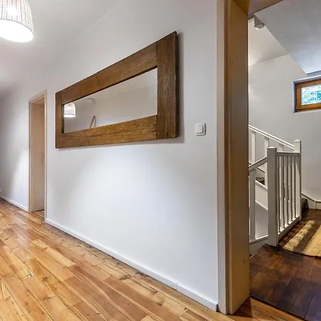 Bialy Dom W 3* Ropki